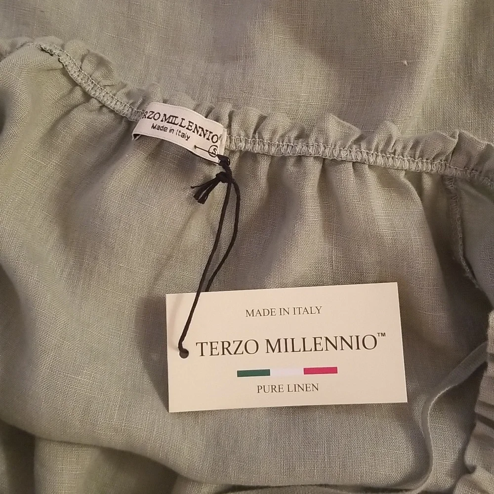 ❤❤️ MADE in ITALY! TERZO MILLENNIO Ruffle Trimmed / Off Shoulder Linen Top - Picture 3 of 5